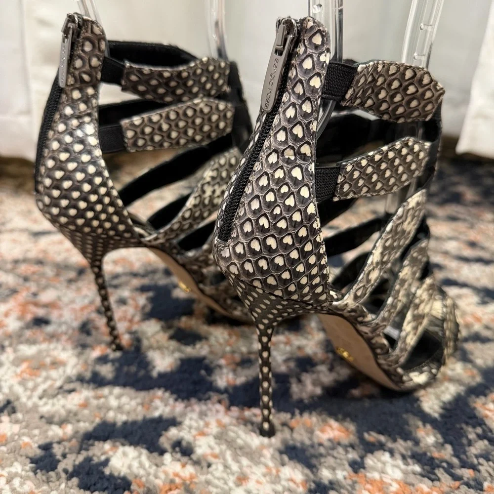 NWOT Sergio Rossi ‘Meccano Elaphe’ Cutout Heeled Sandals in Cream & Gray Snake 5